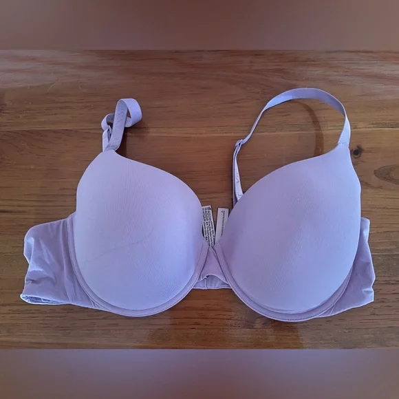 Victoria's Secret Light Purple Underwire T-Shirt Bra - Picture 1 of 7